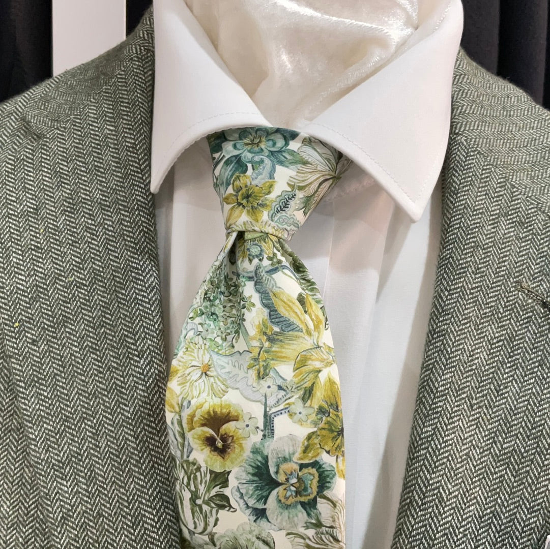 LA Smith Liberty sage made with liberty fabric LIBT66/2