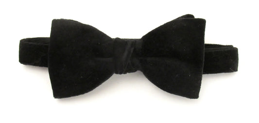 Black velvet bow tie