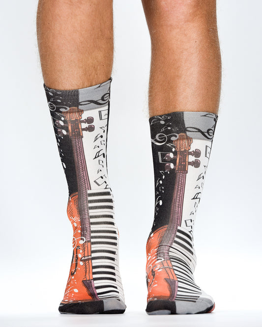 Wigglesteps piano cello man