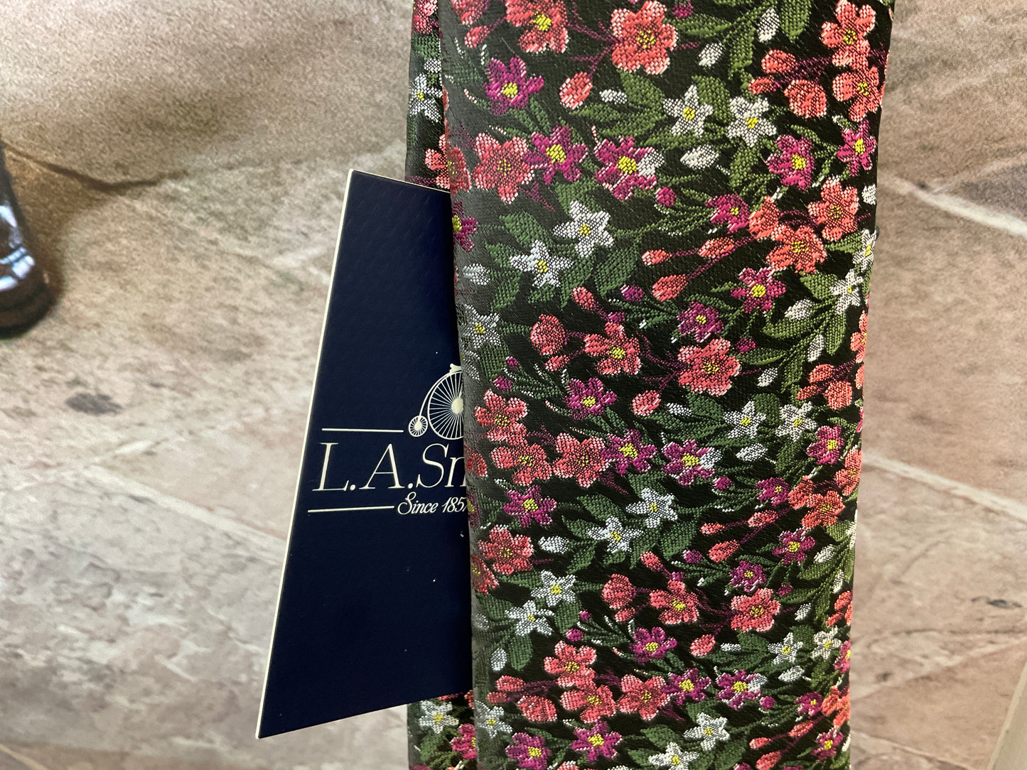 l a smith tie and square F1921 Pinks and greens
