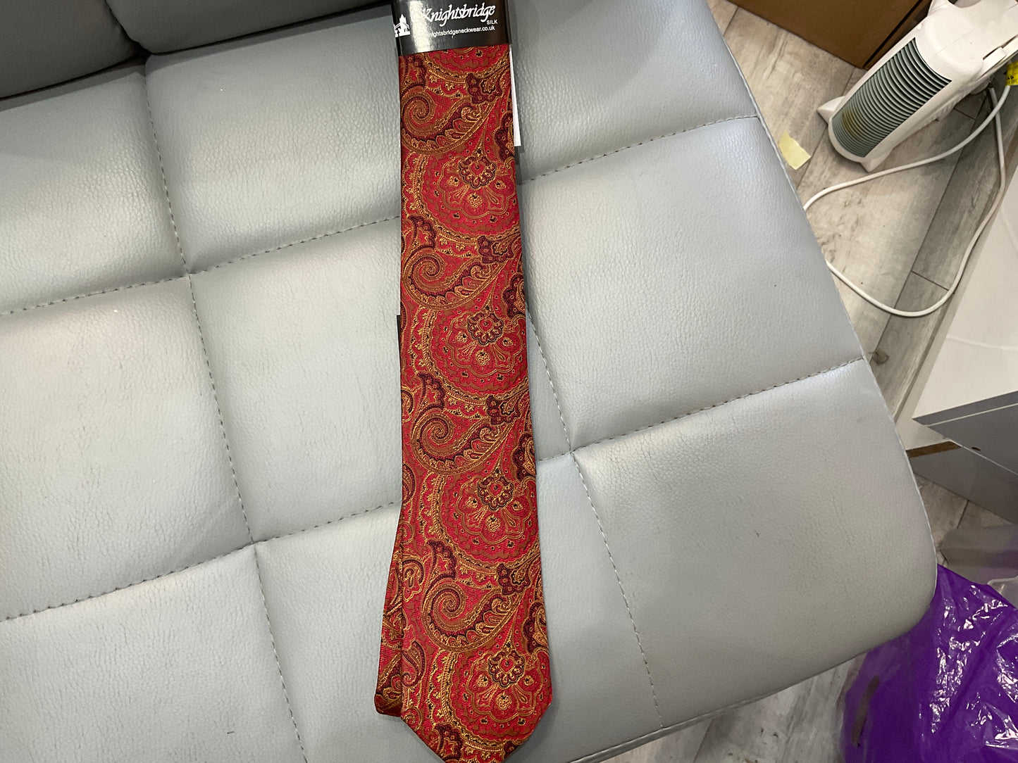 Tie (mwy211297) knightsbridge