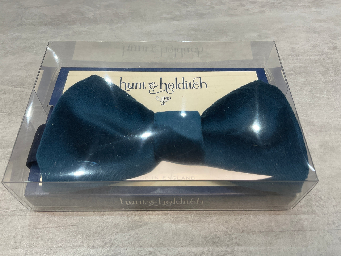 Teal velvet bow tie