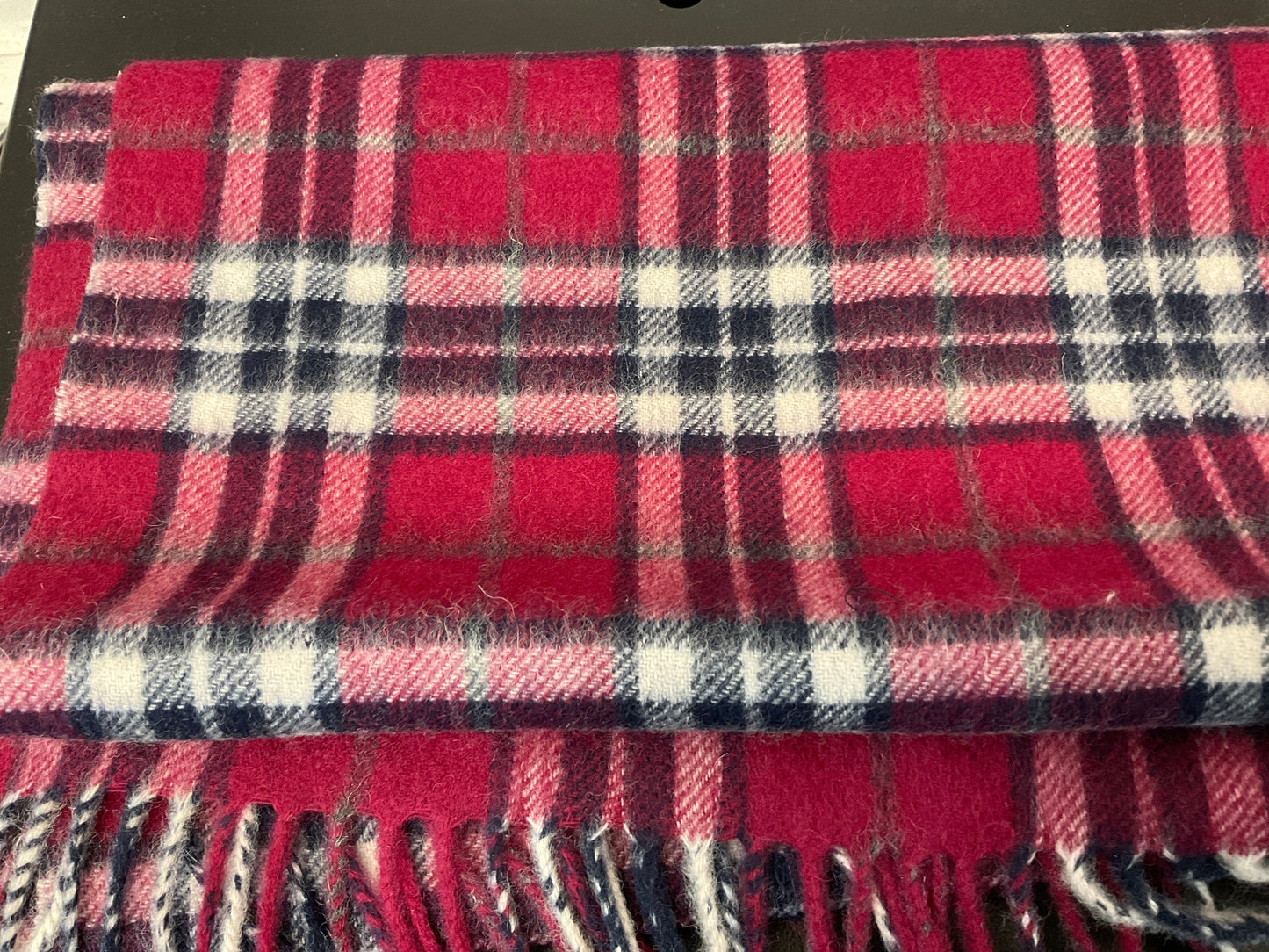 Maroon checkscarf