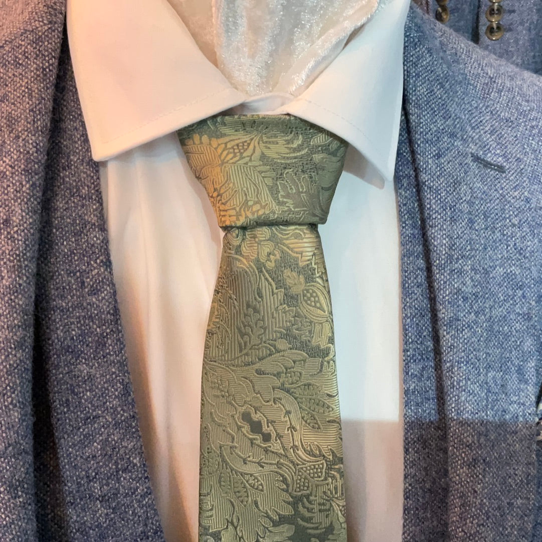La smith bold leaves tie and pocket square