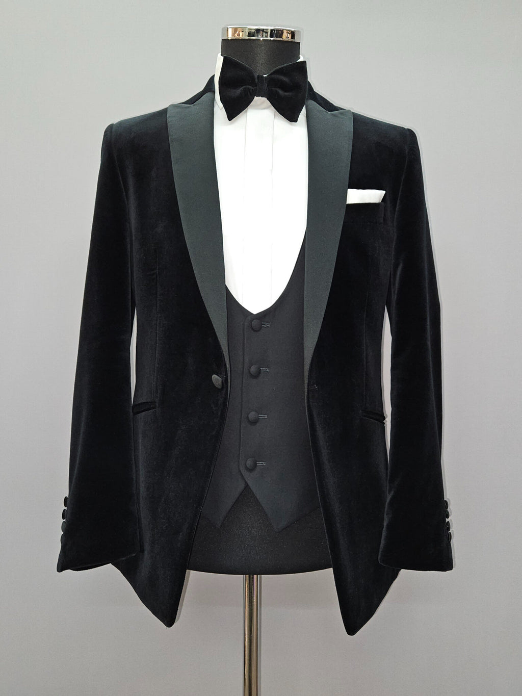 Wilvorst Velvet Jacket - Peak Lapels or Shawl Collar
