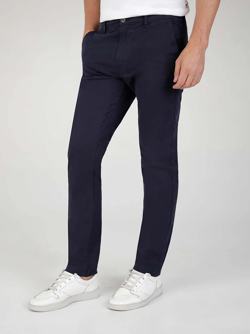 1984 Bromley Tapered Fit Chino - Navy