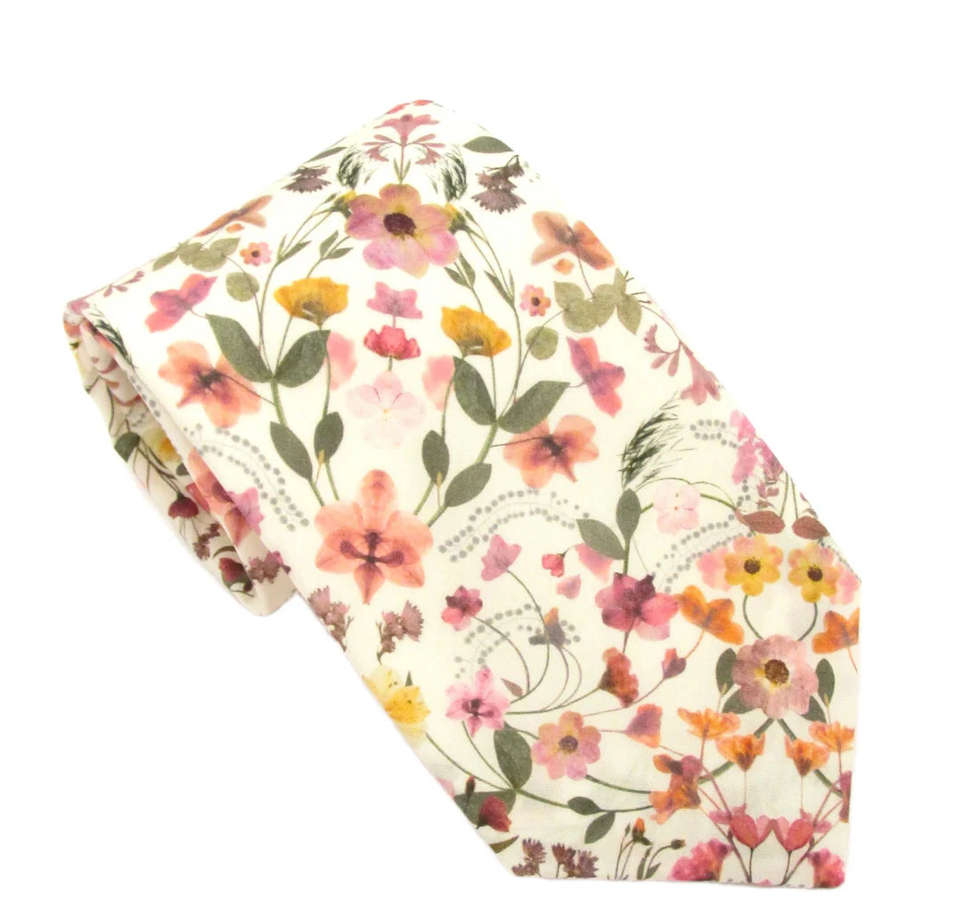 Van Buck Made With Liberty - Aurora Tie & Square