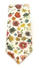 Van Buck Made With Liberty - Floral Edit Tie & Square