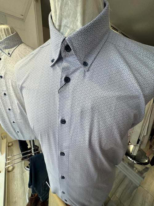 Douglas and Grahame - Ivano Tapered Shirt - NEW IN