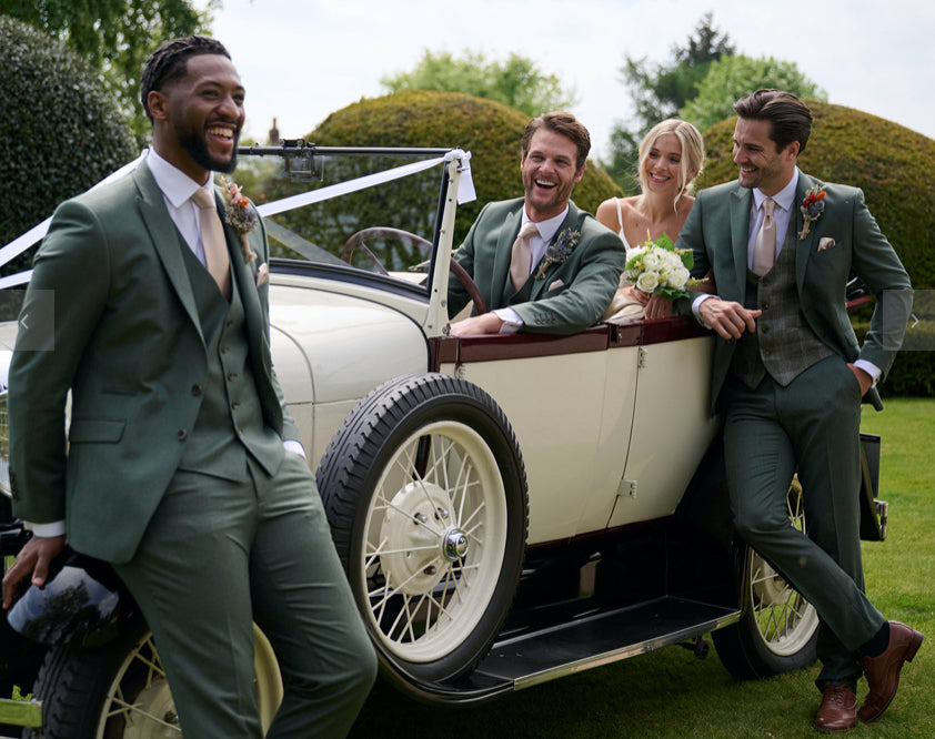 Oakmere Suit Hire - 3 Piece & Dress Shirt