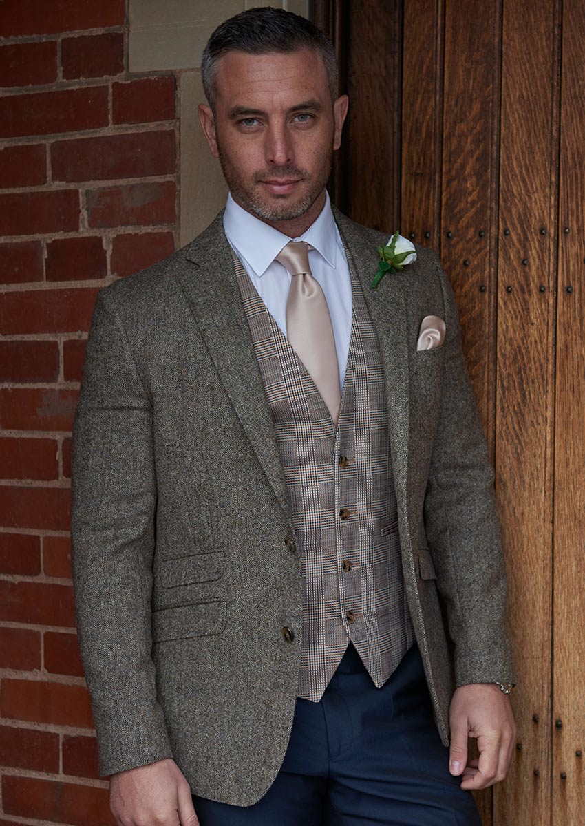 Tibberton Suit Hire - 3 Piece & Dress Shirt