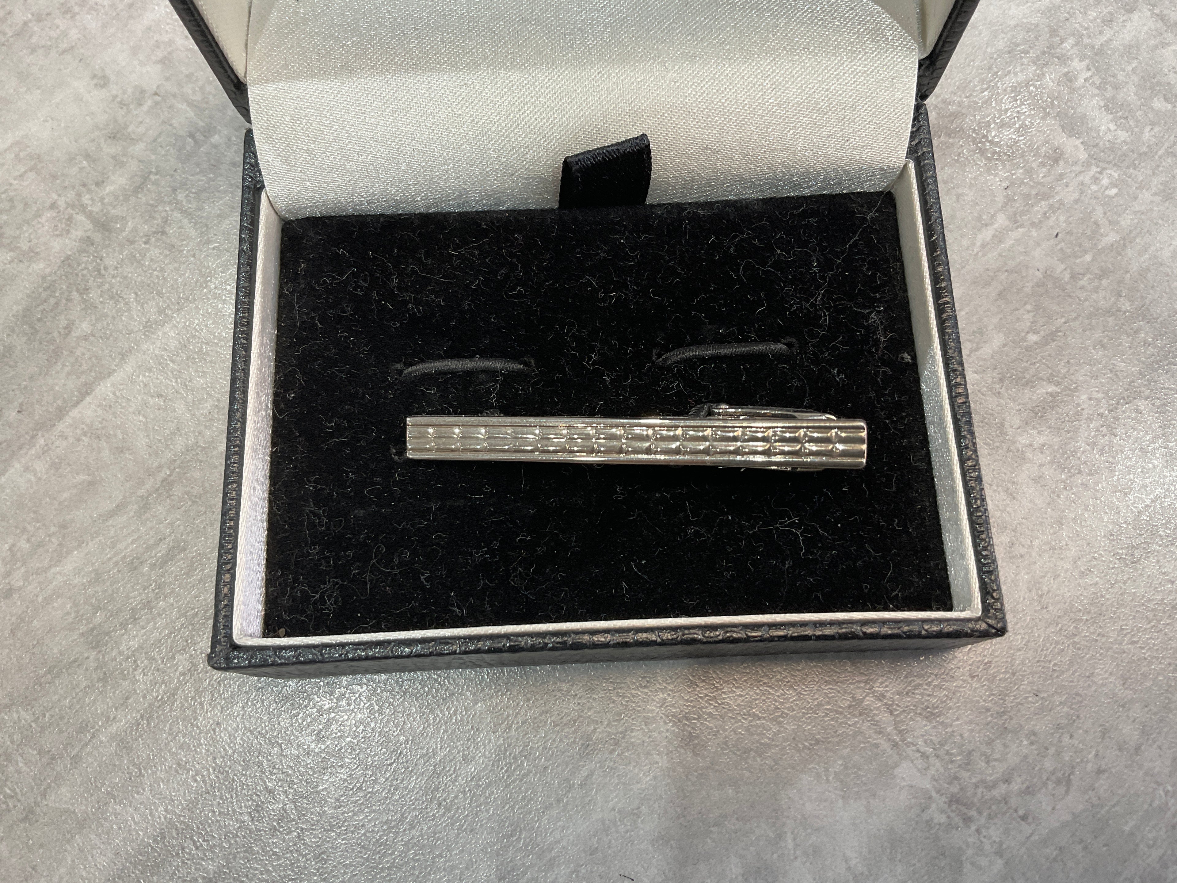 Tie Clip with detail Miscellaneous