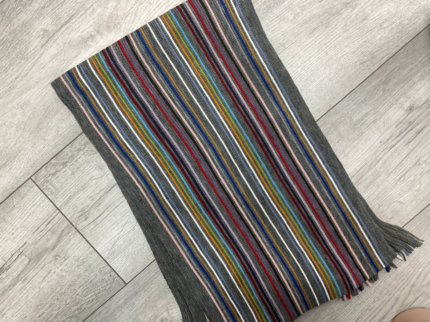 Grey multicoloured striped scarf