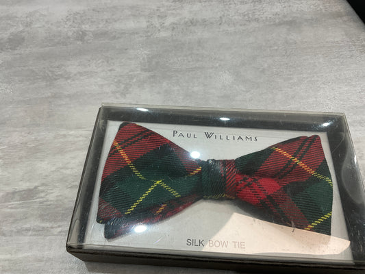 Red/green tarten bow tie