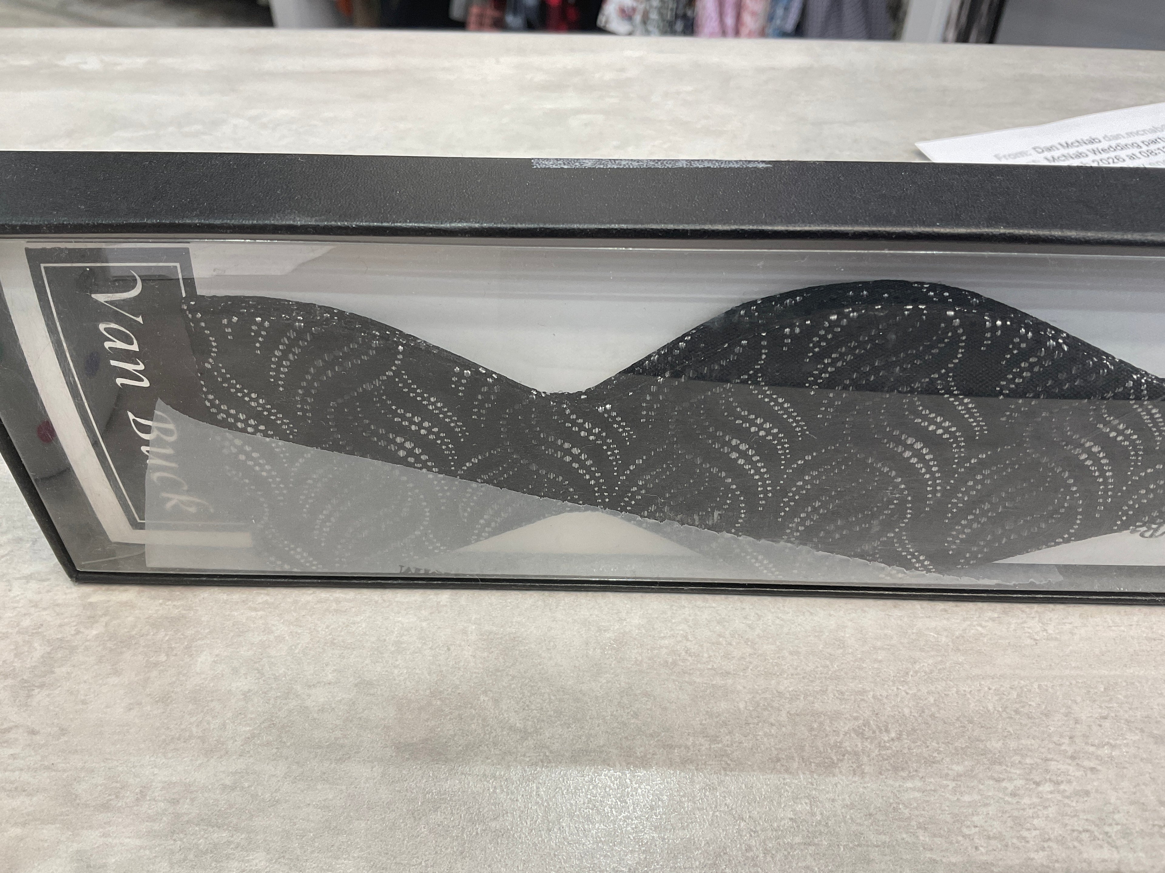 Bow Tie - Silver/black glitter self tie